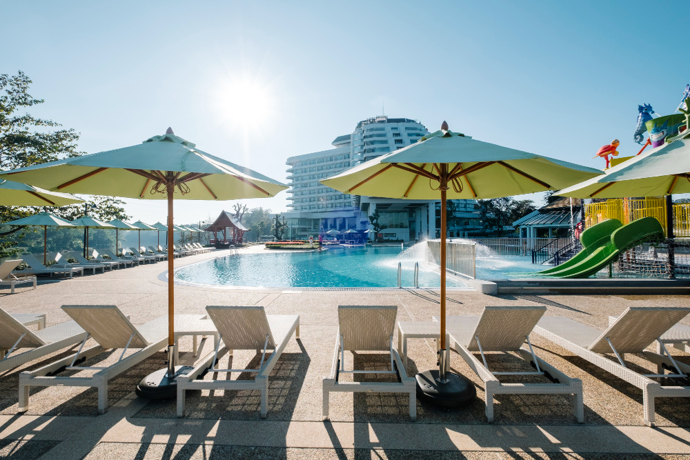 Cum alegi cazarea potrivită într-un hotel din Constanța